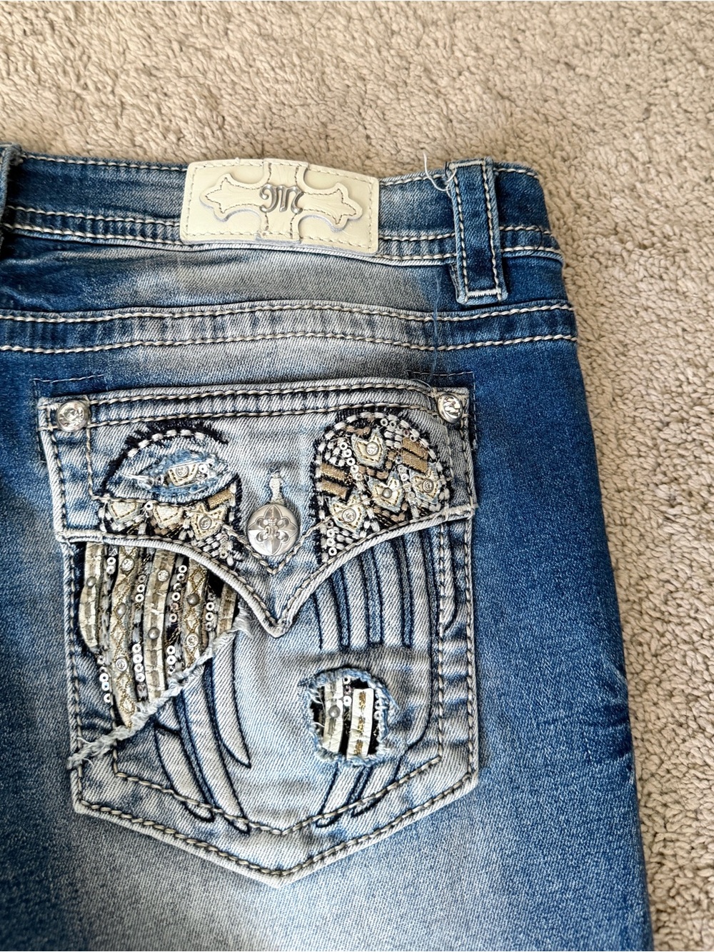Womens Miss Me Jeans Size 34 Skinny Y2K Rhinestone Angel Wings Embellished Blue - Picture 10 of 10